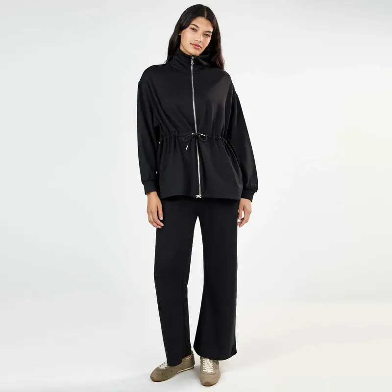 2/70034 - Coordinato donna con pantaloni e felpa