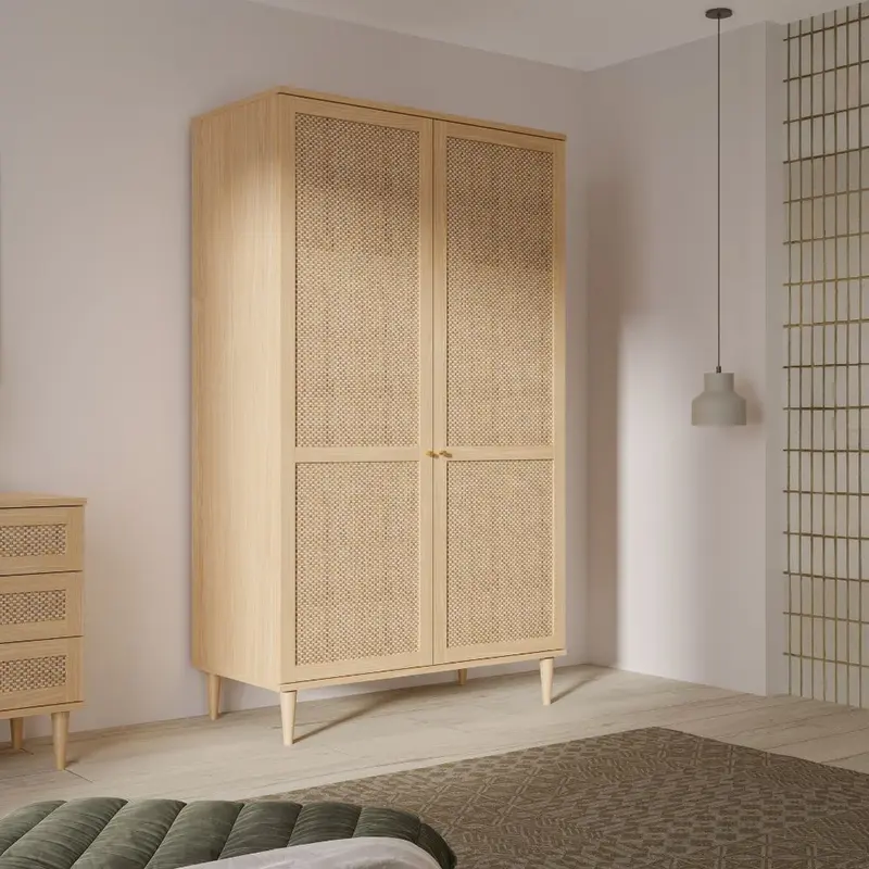 Armadio Livia 2 ante battenti con dettaglio in rattan intrecciato colore rovere