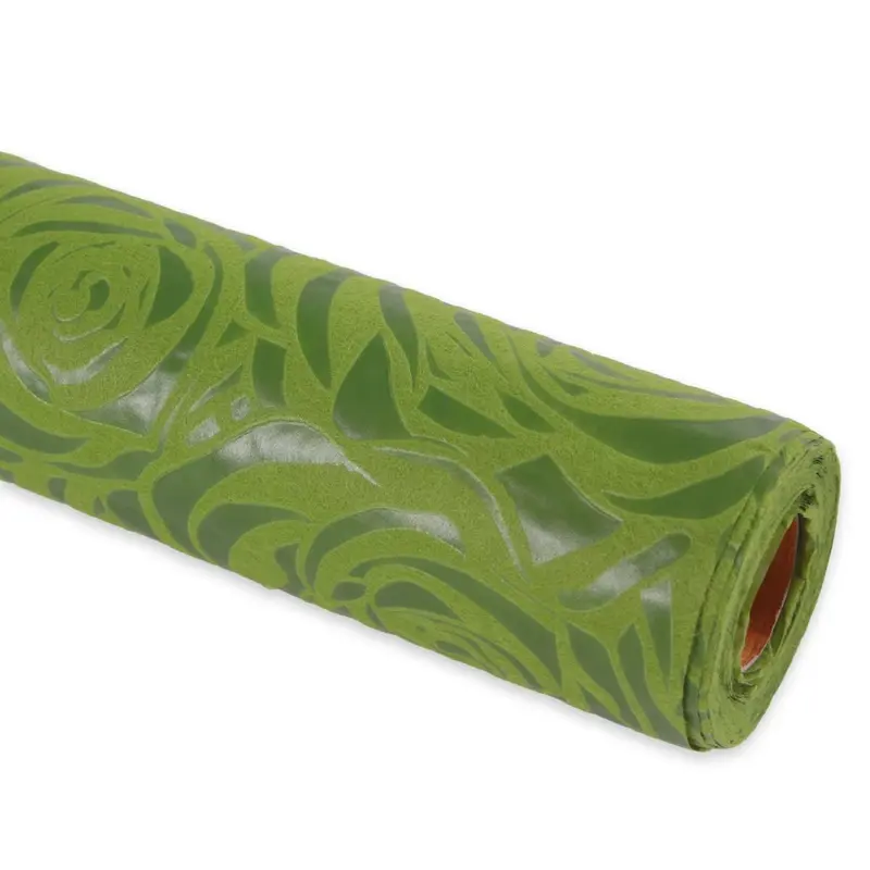 Bobina verde in tessuto non tessuto stampa rose 54CMX4,5MT