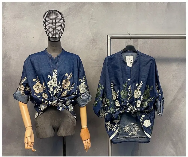 Camicia in Denim Ricamato
