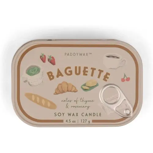 Candela Bistro in latta stampata a forma di baguette francese da 127 g (4,5 oz) Al profumo di rosmarino e timo