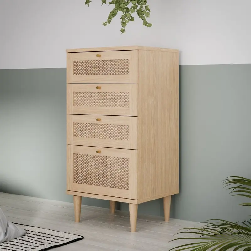 Cassettiera Livia 4 cassetti con dettagli in rattan intrecciato colore rovere