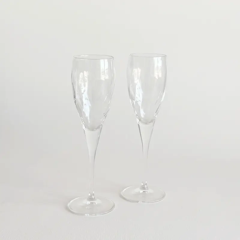 Crystal Champagne Flutes | Set of 2 · Swirl Detail