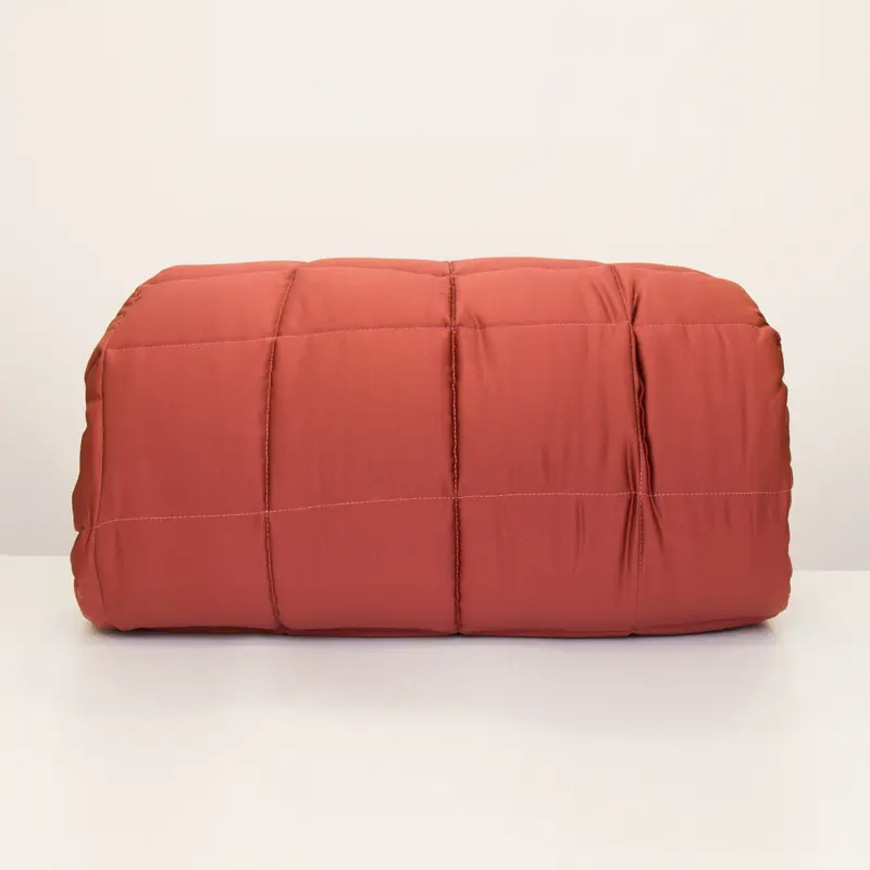 Eliza trapunta - Trapunta in satin con retro in cotone