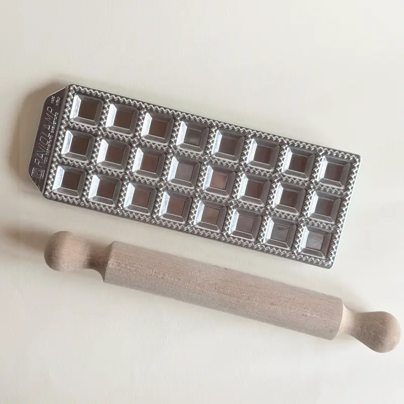 Imperia Raviolamp 24 Classic Ravioli Mould