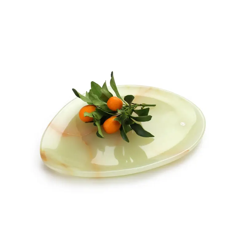 Presentation plate in green onyx