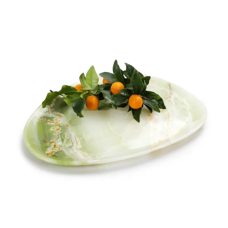 Presentation plate in green onyx