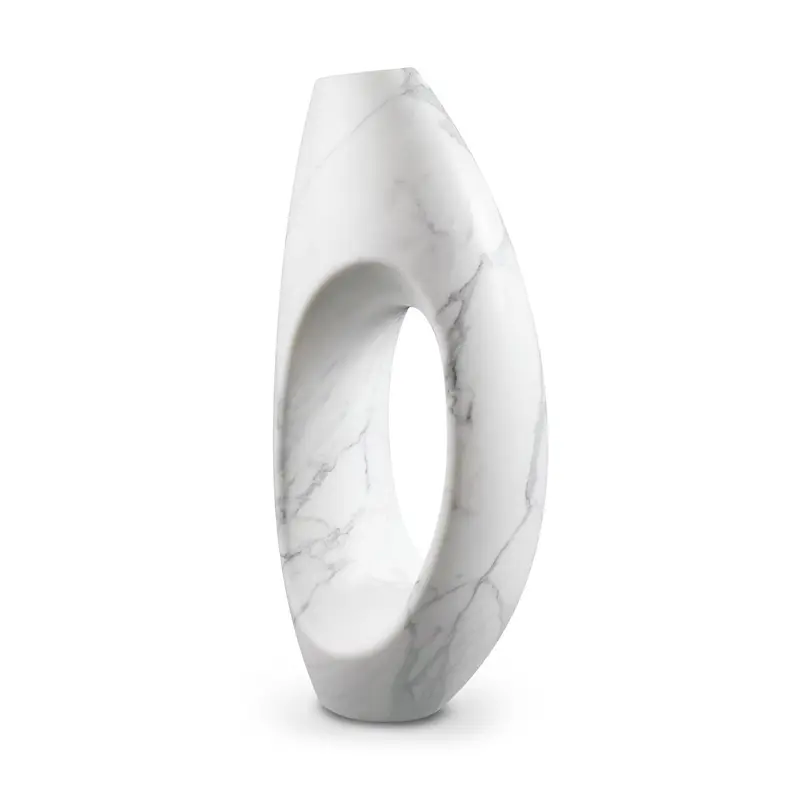 Sculptural vase PV02 in Statuary marble