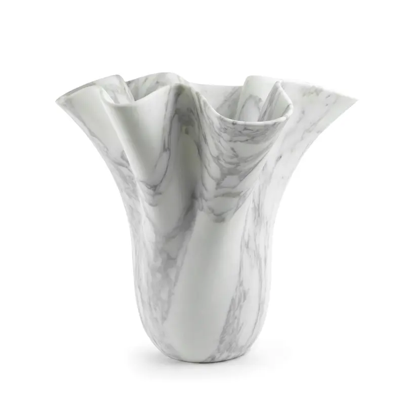 Sculptural vase PV05 in Arabescato marble