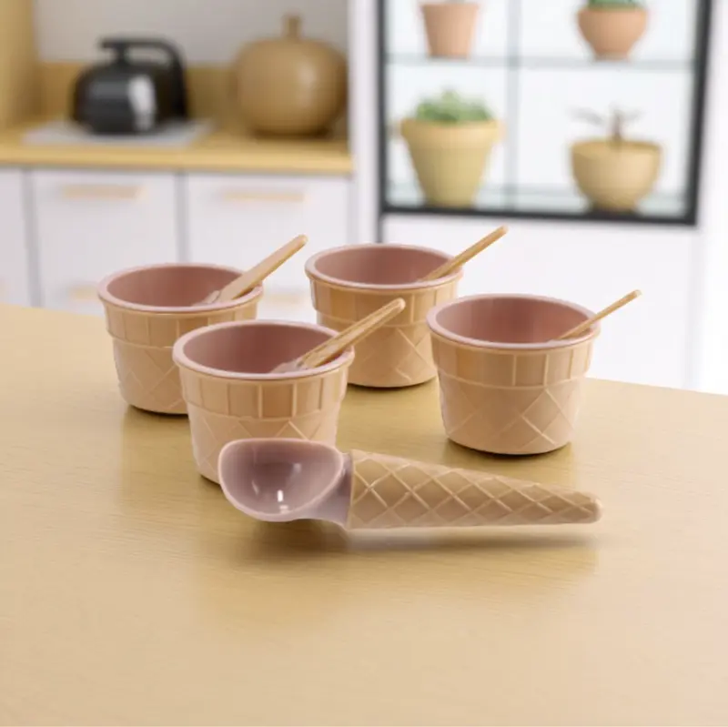 Servizio da Gelato per 4 Persone in Plastica