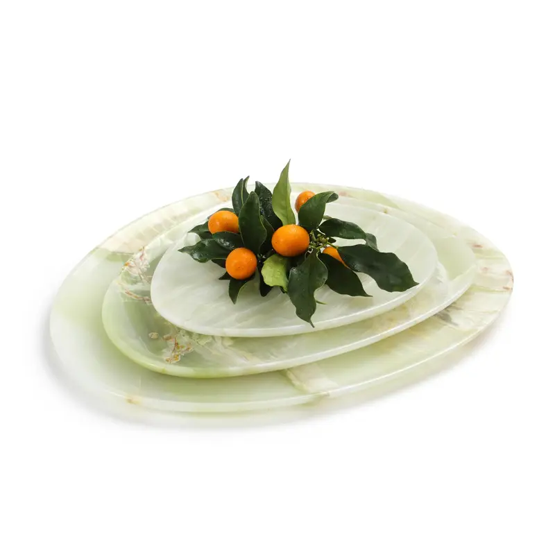 Set of presentation plates in green onyx