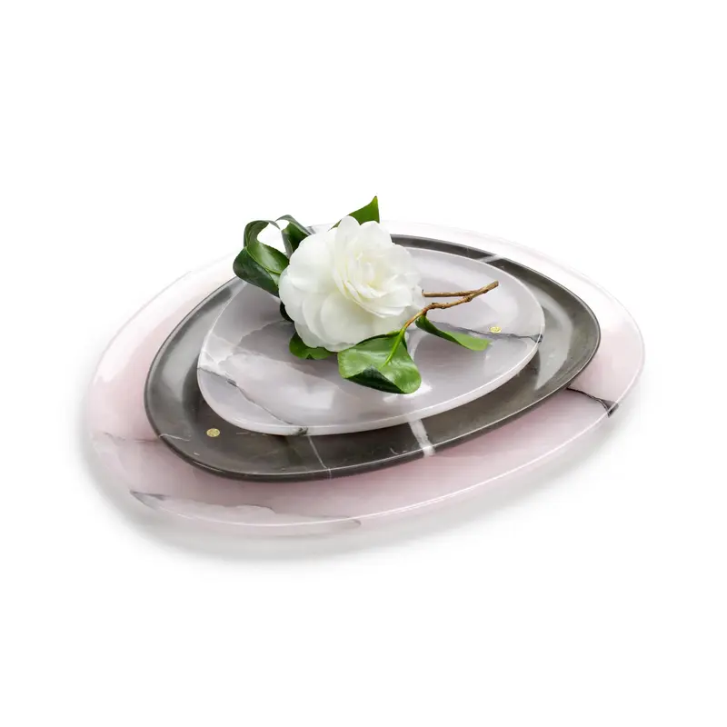 Set of presentation plates in mixed marbles