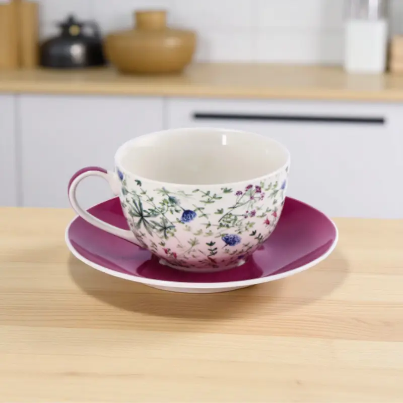 Tazza da Tè con Piattino in Porcellana New Bone China - Assortita 2 Decori