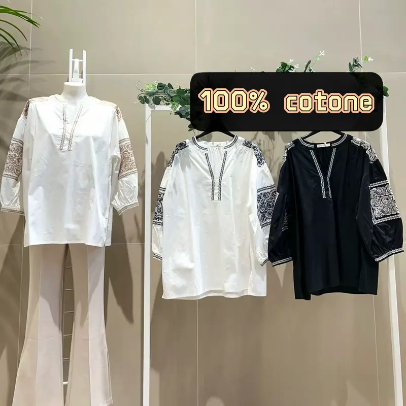 Top Ricamato in 100% Cotone