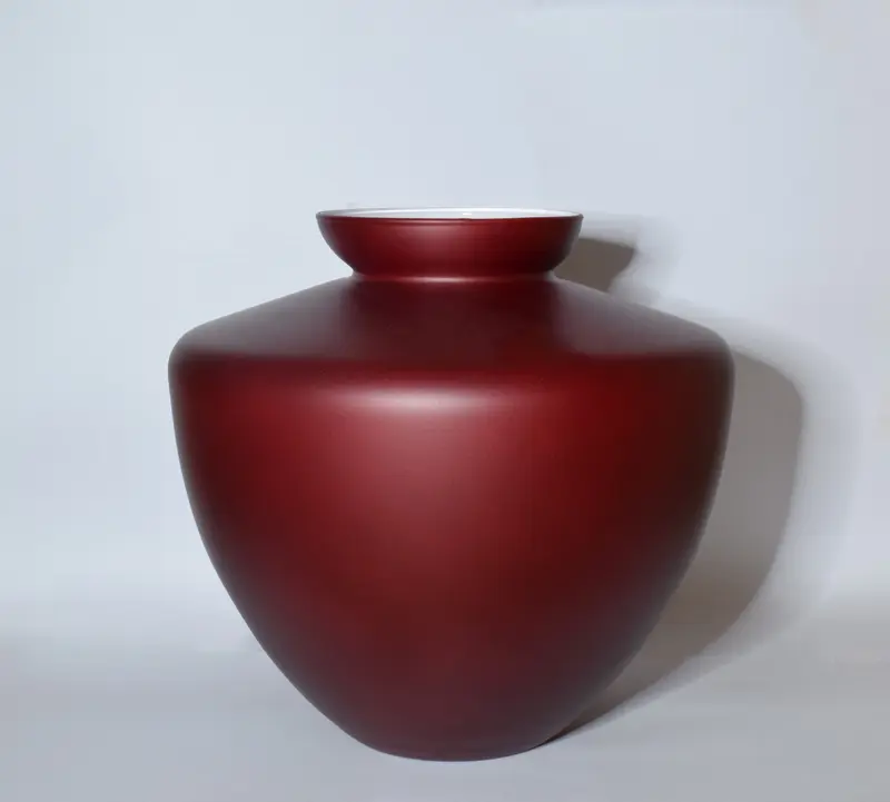 Vaso in vetro dipinto a mano Certificato dai mastri vetrai IVV - colorazione Bordeaux opaco diam. 24 cm h. 22 cm