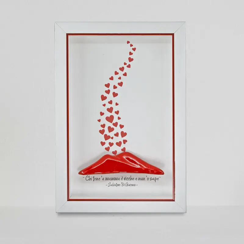 Vesuvio Rosso con Eruzione Romantica di Cuori – Cornice Artigianale Personalizzabile