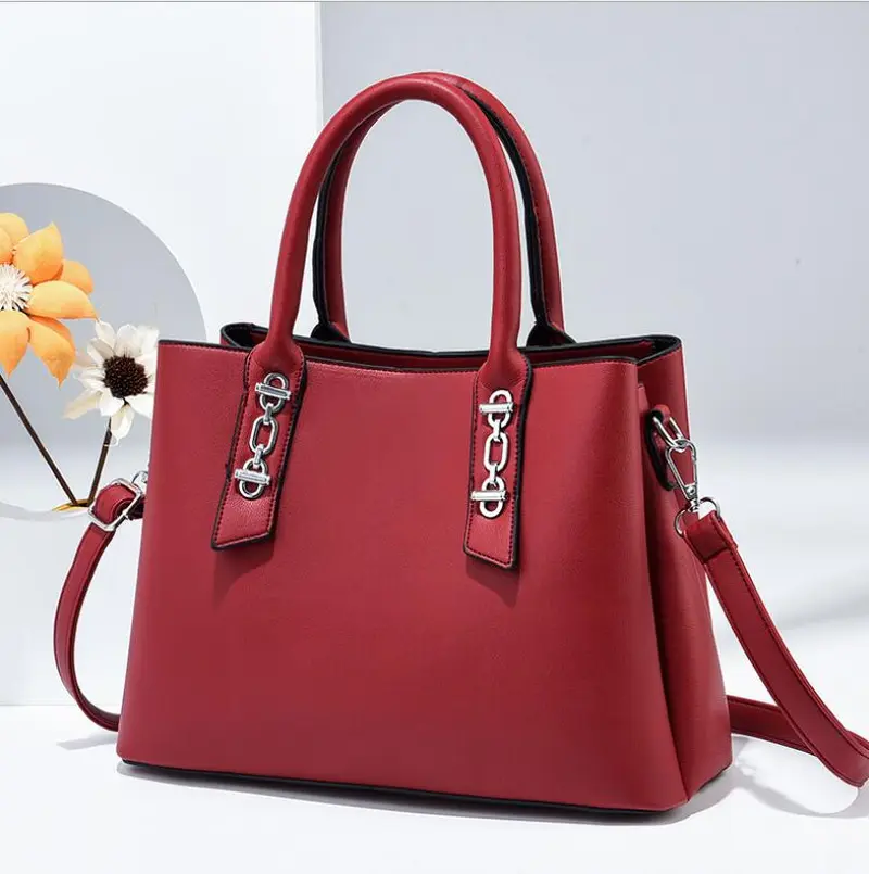 Women’s Crossbody Bag – Structured Luxury Design